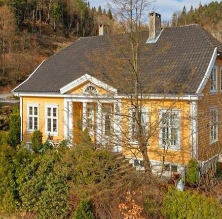 Wergelandshuset, Egen Leilighet 60 M2 Appartamento Kristiansand Esterno foto