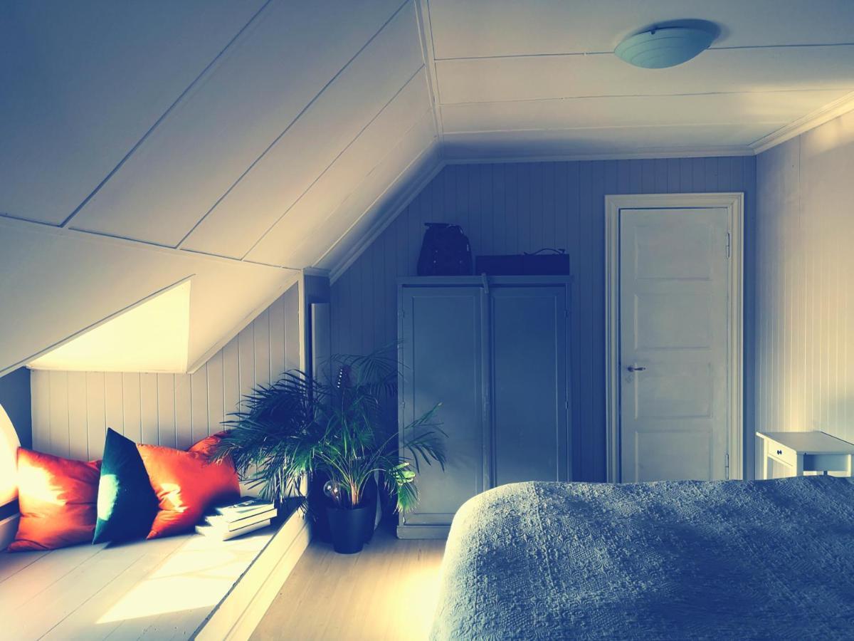 Wergelandshuset, Egen Leilighet 60 M2 Appartamento Kristiansand Esterno foto